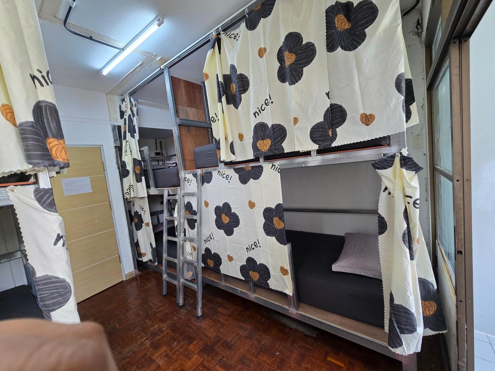 Panda Lodge Home Stay Bangkok Luaran gambar